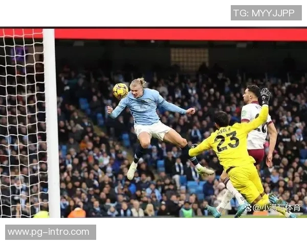 德甲激战：里昂大胜曼城6比2全场沸腾瞬间回顾